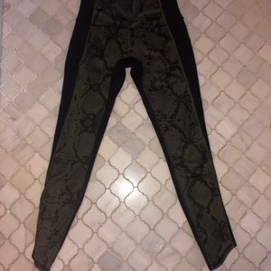 lululemon green leggings